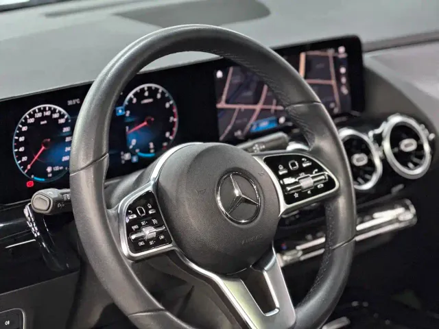 Mercedes-Benz B-Class — Фото автомобиля 27