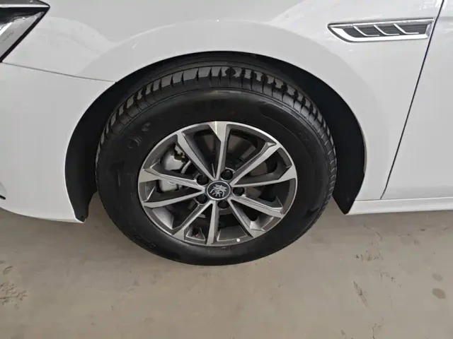 BYD Qin PLUS — Фото автомобиля 22