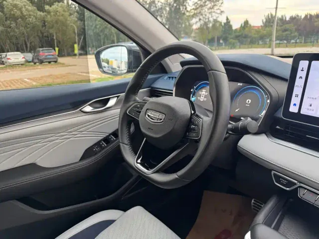 Geely Xingrui — Фото автомобиля 16