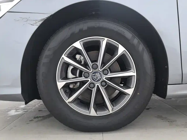 BYD Qin PLUS — Фото автомобиля 17