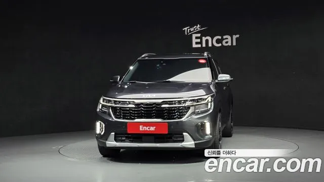 Kia Seltos Новый Seltos Бензин 1.6 турбо 2WD — Фото автомобиля 3
