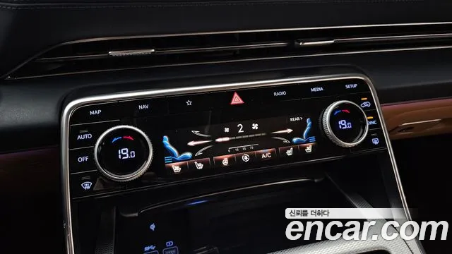 Genesis GV80 3.0 Дизель AWD — Фото автомобиля 21
