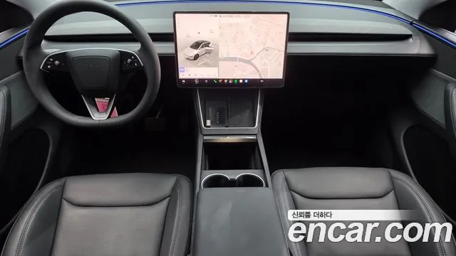 Tesla Model Y — Фото автомобиля 6