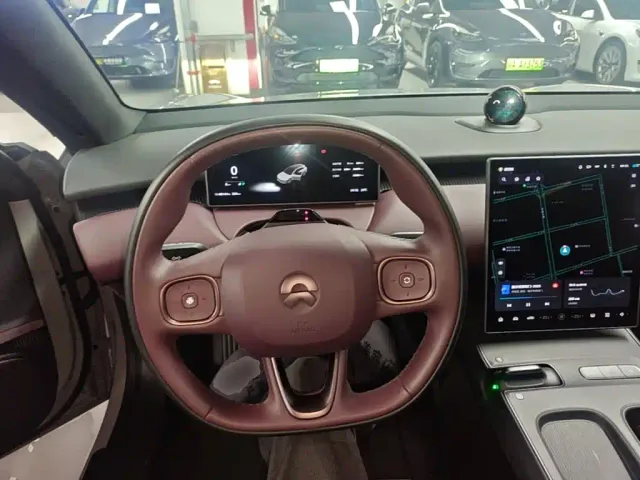 Nio ET5 Touring — Фото автомобиля 10