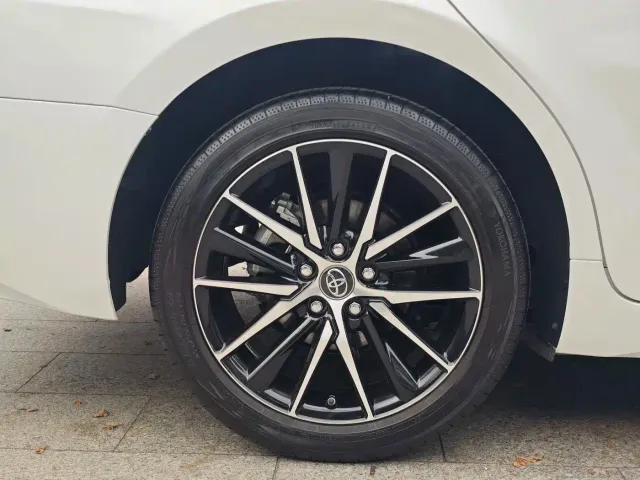 Toyota Camry — Фото автомобиля 11