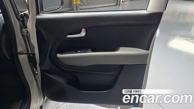 Kia RAY Новый Kia Ray Signature — Фото автомобиля 24