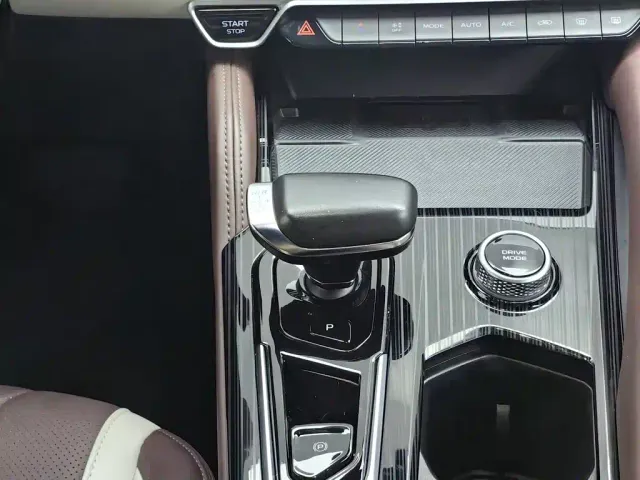 Geely Xingyue L — Фото автомобиля 13