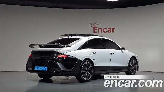 Hyundai Ioniq 6 New — Фото автомобиля 2
