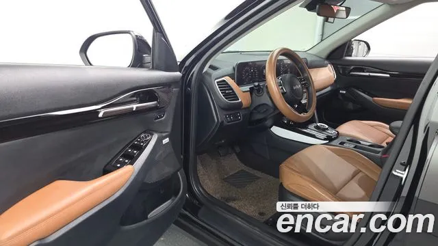 Kia Seltos — Фото автомобиля 15