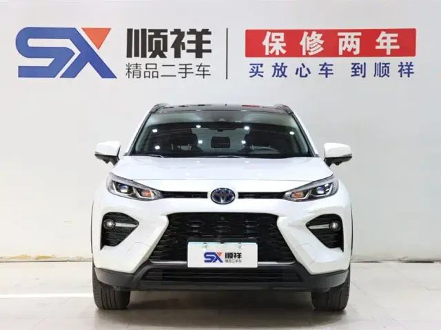 Toyota Wildlander — Фото автомобиля 2