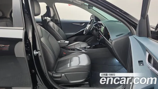 Kia Niro The All New Niro Signature — Фото автомобиля 21