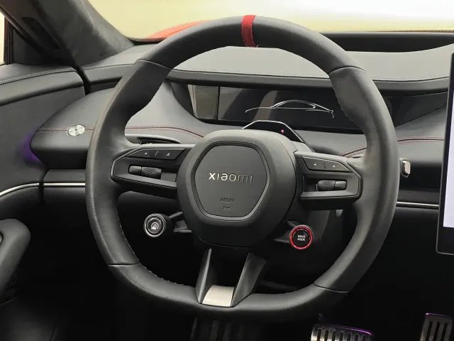 Xiaomi SU7 — Фото автомобиля 23