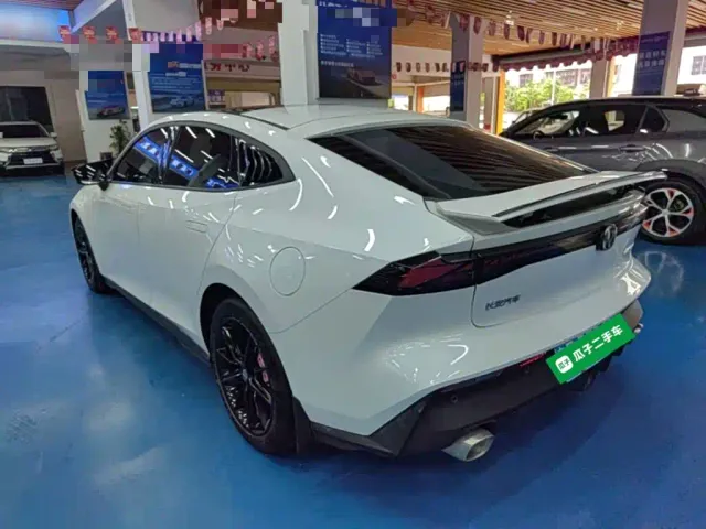 Changan UNI-V — Фото автомобиля 4