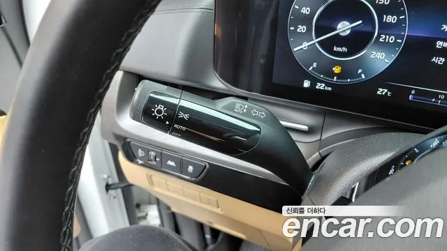 Kia Canival Carnival 4 поколение Бензин 9 мест Noblesse — Фото автомобиля 26