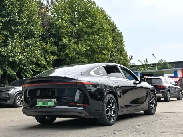 Changan Qiyuan A07 — Фото автомобиля 9