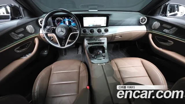 Mercedes-Benz E-Class W213 — Фото автомобиля 10