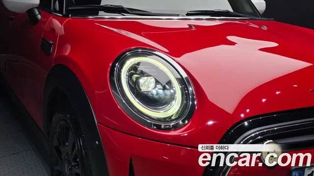 MINI Cooper — Фото автомобиля 7