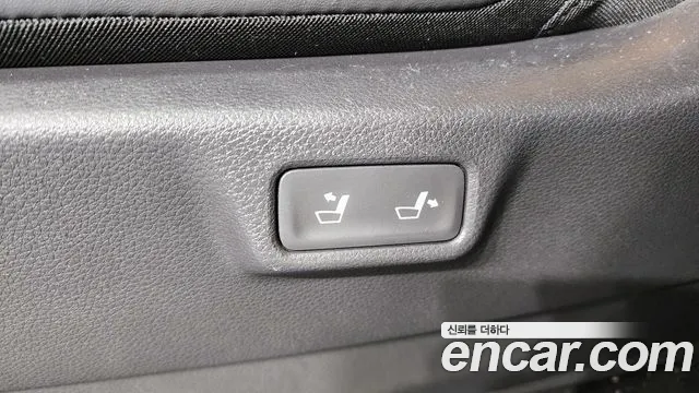 Kia Canival Carnival 4 поколение Дизель 9 мест Signature — Фото автомобиля 19