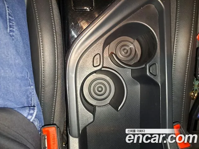 Kia Niro — Фото автомобиля 14