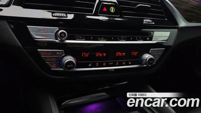BMW 5-Series — Фото автомобиля 16
