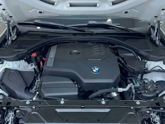 BMW 3 Series — Фото автомобиля 15