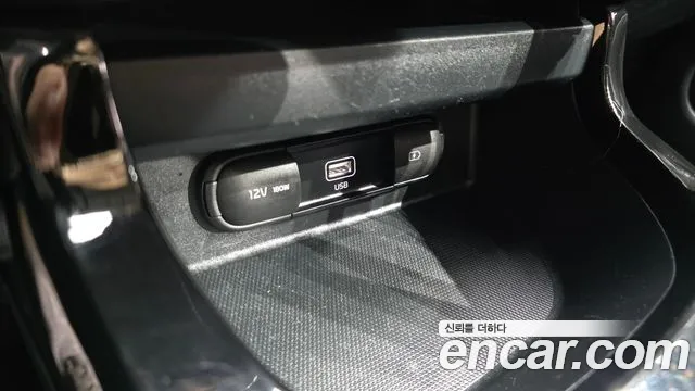 Kia Seltos Seltos Бензин 1.6 турбо 2WD — Фото автомобиля 13