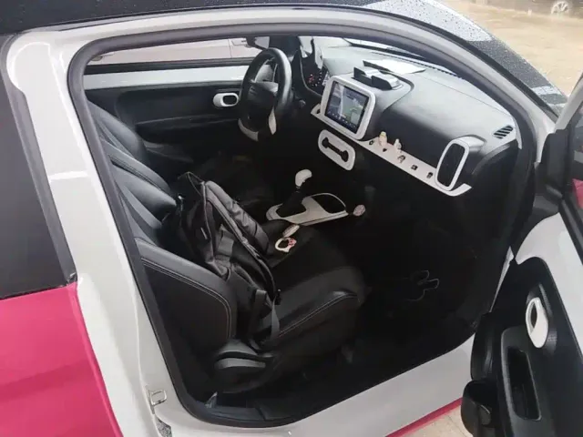 Roewe Clever — Фото автомобиля 19