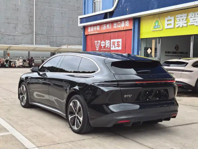 Nio ET5 Touring — Фото автомобиля 19