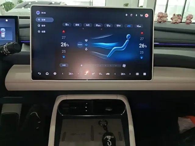 BYD Seal 06 GT — Фото автомобиля 12