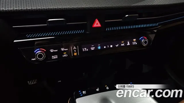 Kia EV6 — Фото автомобиля 28