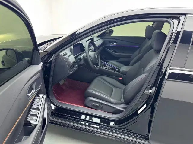 Honda Accord — Фото автомобиля 5