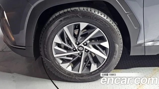 Hyundai Tucson Tucson (NX4) Дизель 2.0 4WD — Фото автомобиля 5