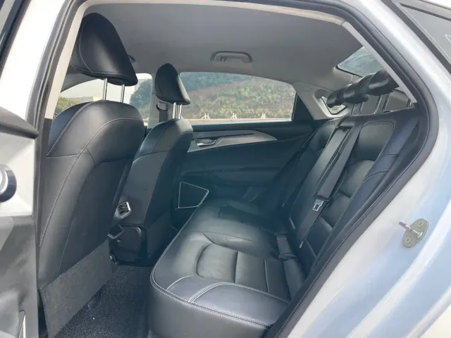 Geely Geometry A — Фото автомобиля 8