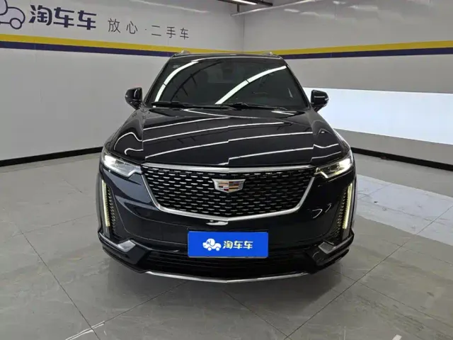 Cadillac XT6 — Фото автомобиля 2