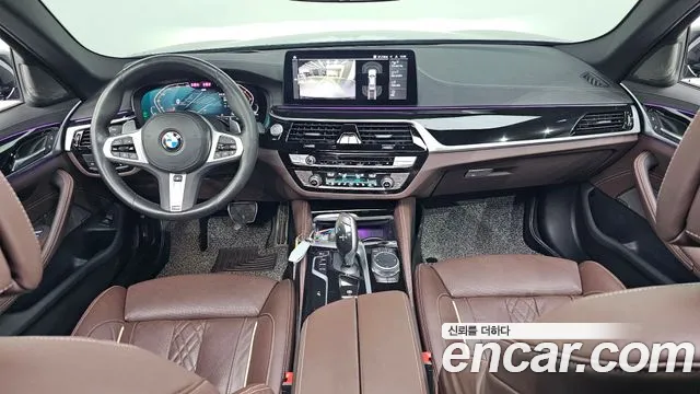 BMW 5-Series — Фото автомобиля 6