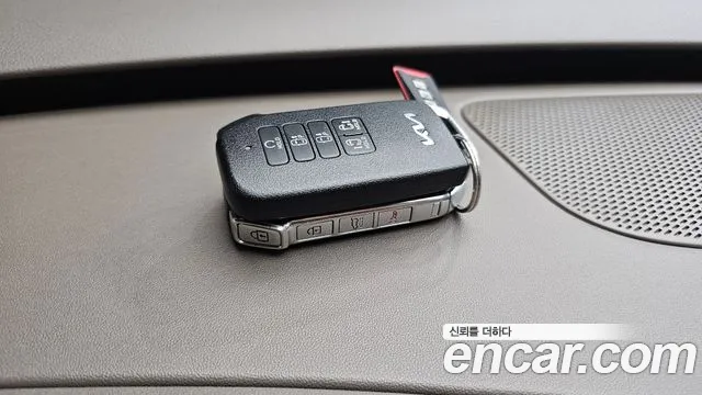 Kia Canival Carnival 4 поколение Дизель 9 мест Signature — Фото автомобиля 18