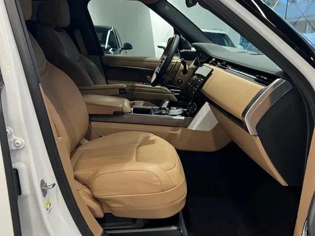 Land Rover Range Rover — Фото автомобиля 11