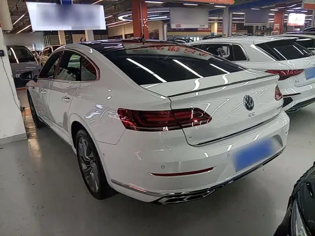 Volkswagen CC — Фото автомобиля 4