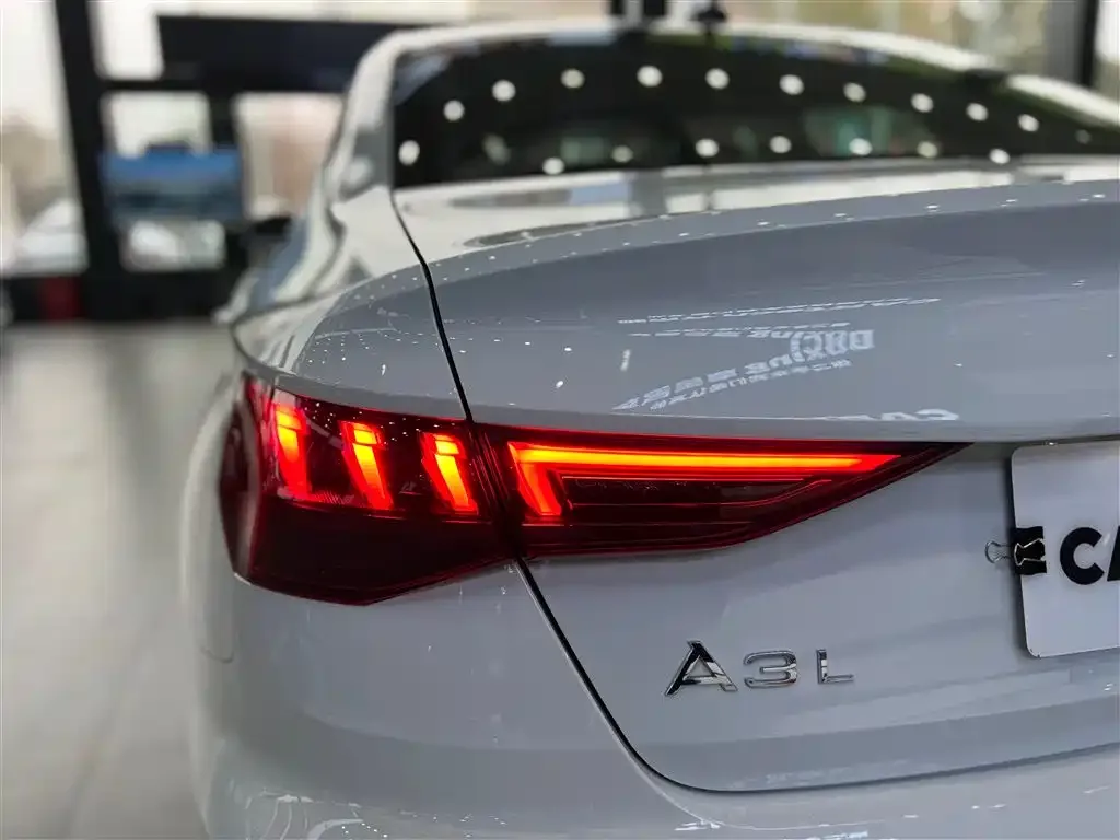 Audi Audi A3 2024 Model A3L Limousine 35 TFSI Fashion Sport — Фото автомобиля 10