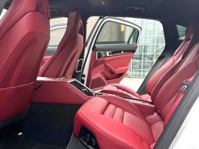 Porsche Panamera 2023 Panamera Executive Long Wheelbase 2.9T — Фото автомобиля 12