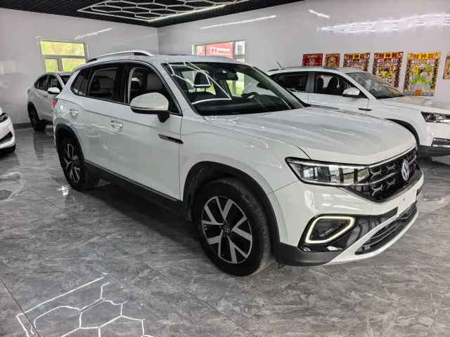 Volkswagen Tayron — Фото автомобиля 2