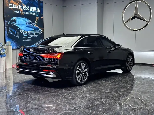 Audi A6L — Фото автомобиля 7
