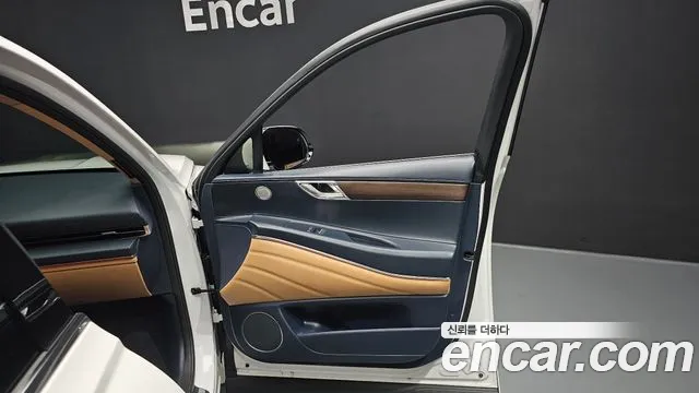 Genesis GV80 — Фото автомобиля 13