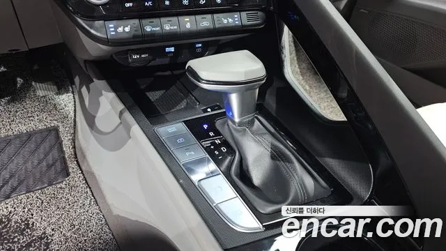 Hyundai Avante CN7 — Фото автомобиля 12