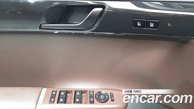 Hyundai Grandeur GN7 — Фото автомобиля 25