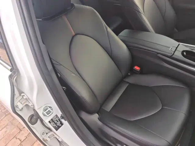 Toyota Avalon — Фото автомобиля 24