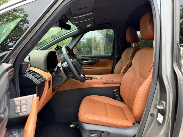 Toyota Vellfire — Фото автомобиля 10