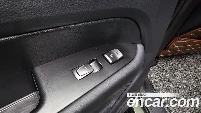 KG_Mobility_Ssangyong Rexton Новый Rexton Sport Дизель 2.2 4WD — Фото автомобиля 18