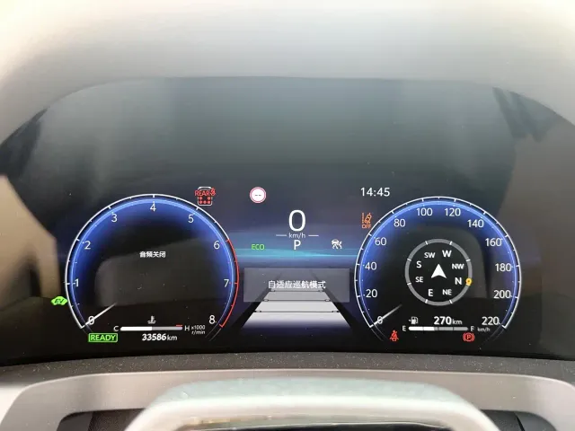 Toyota Vellfire — Фото автомобиля 22