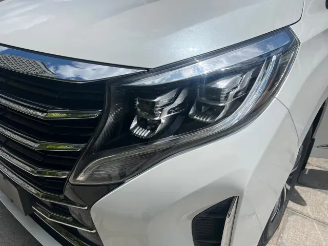 GAC Trumpchi M8 — Фото автомобиля 10